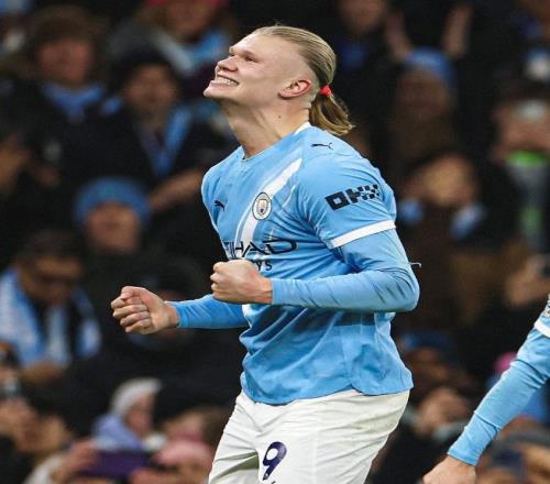 樊振东与黄,老板乒乓装,备互赠,PINBO,Sports,平博体育,体育直播,体育赛事,APP下载,官方网地址