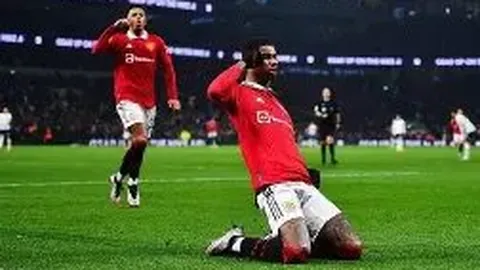 贝克汉姆自拍秀浓密发丝，昔日万人迷风采依旧不减